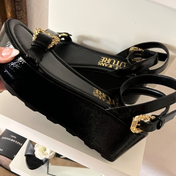 Versace platforms - Picture 3 of 5